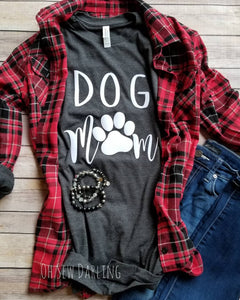 Dog Mom Graphic Tee